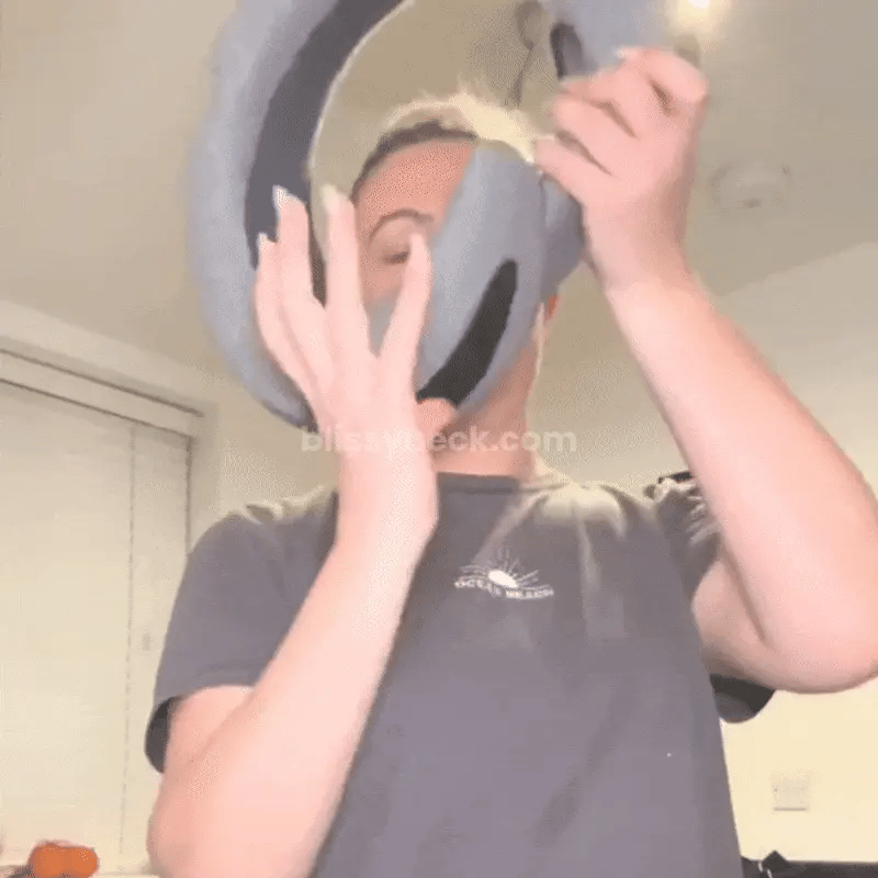 CloudRest PRO | Compact 360° Travel Pillow